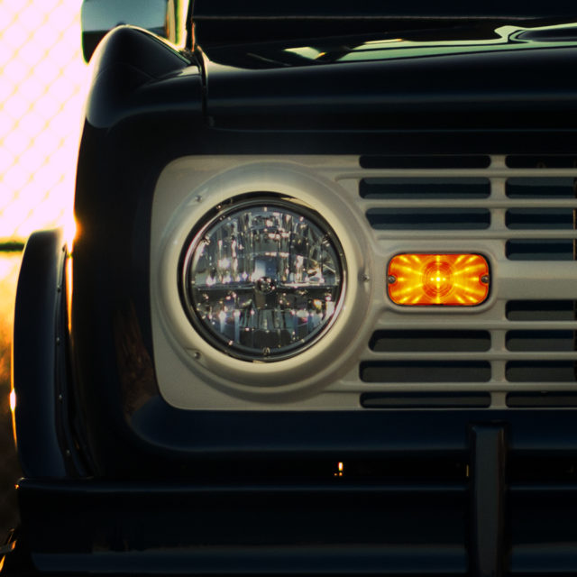 United Pacific continues to illuminate classic Bronco restorations with new Amber LED Parking/Signal lamps for the grille.