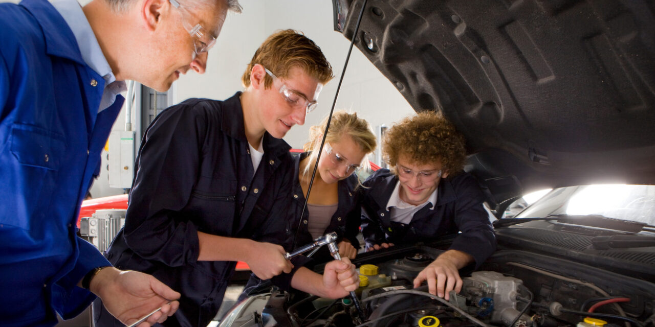 apprenticeship aftermarket automotive service technician