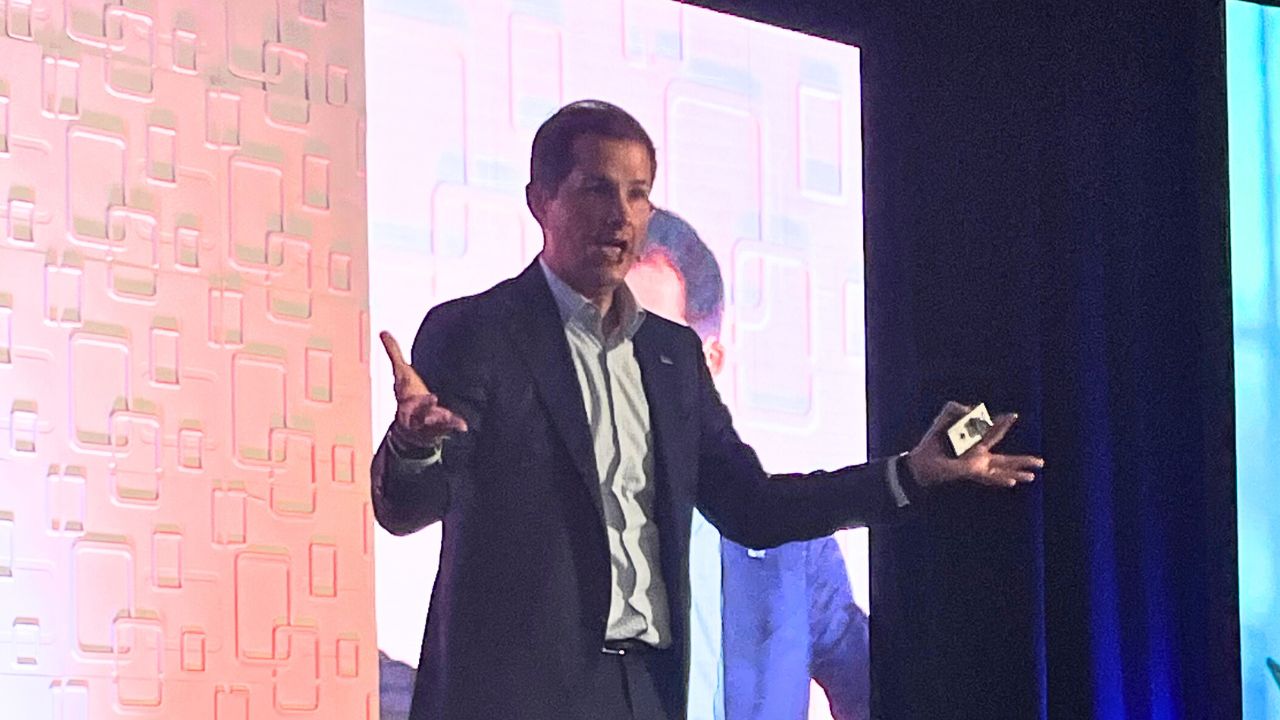 Speaking at the Canadian Auto Care Industry Conference in Toronto, Coletto, CEO of Abacus Data, suggested the political and economic climate in Canada is increasingly aligned with policies that support domestic control over technology, data and supply chains — all issues closely tied to the automotive aftermarket’s right to repair movement.