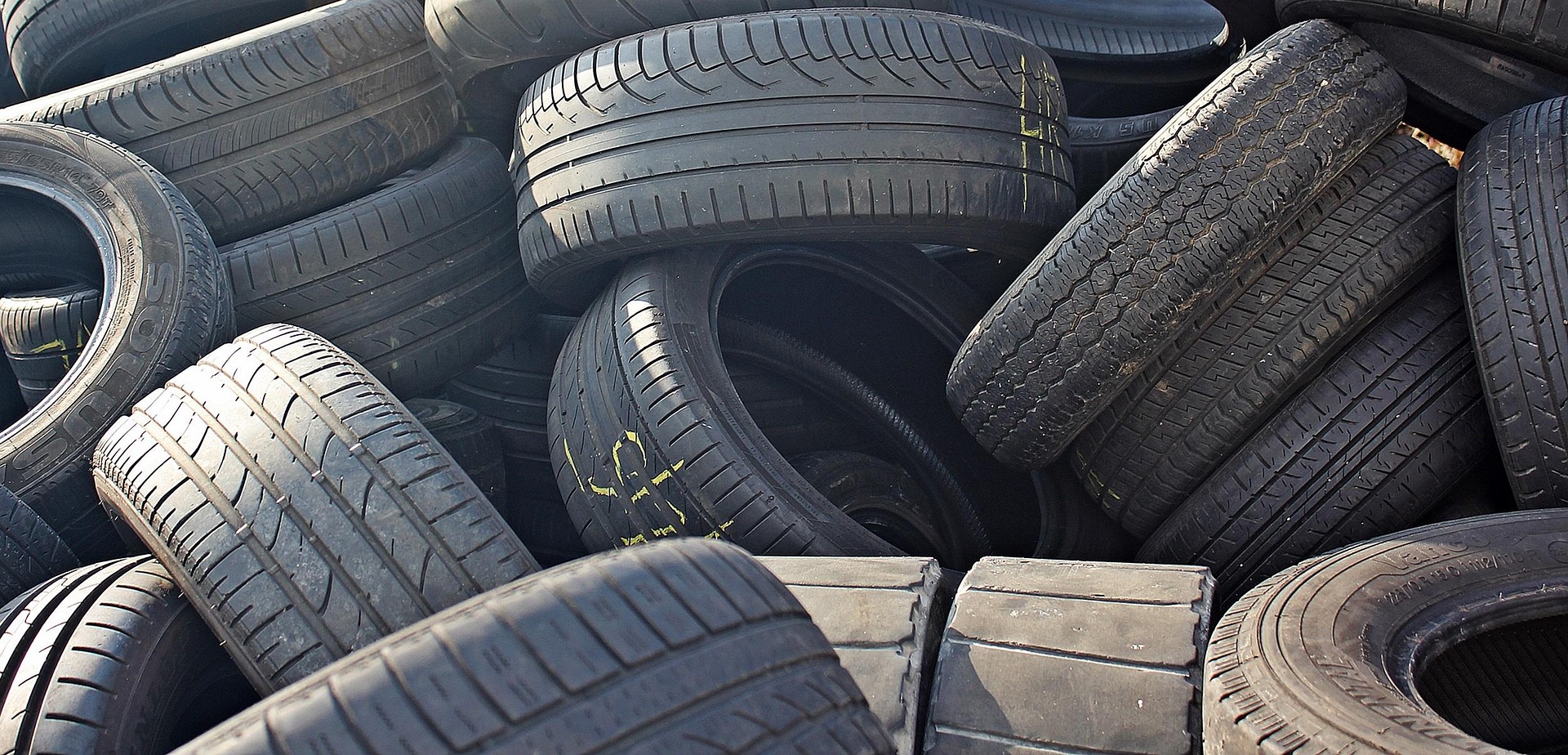 noname_13-tire-1366728_1920